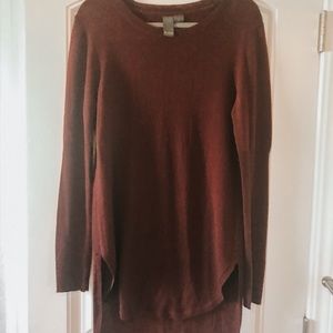 Light weight sweater